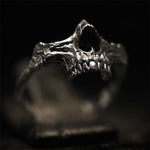 Load image into Gallery viewer, Black Skull Ring
